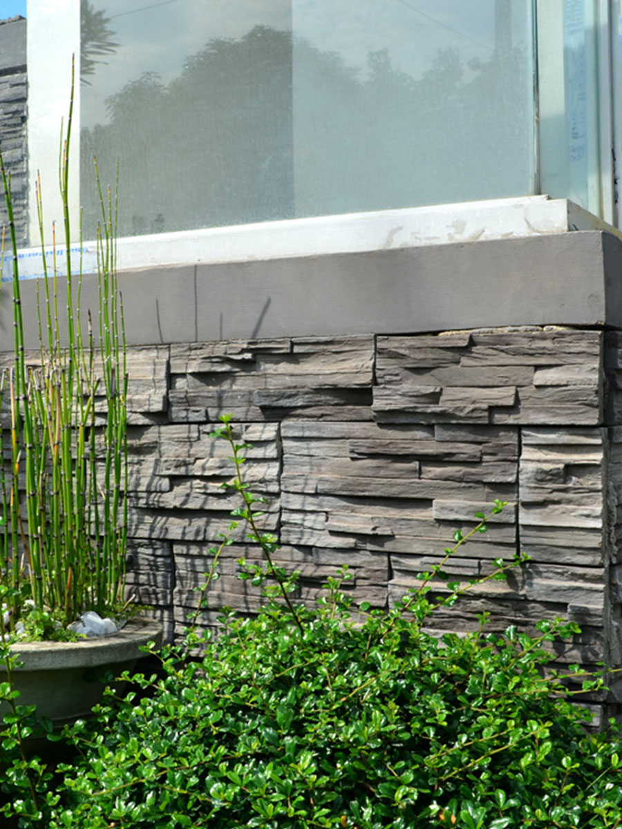 SANDLEDGE EBONY (3)