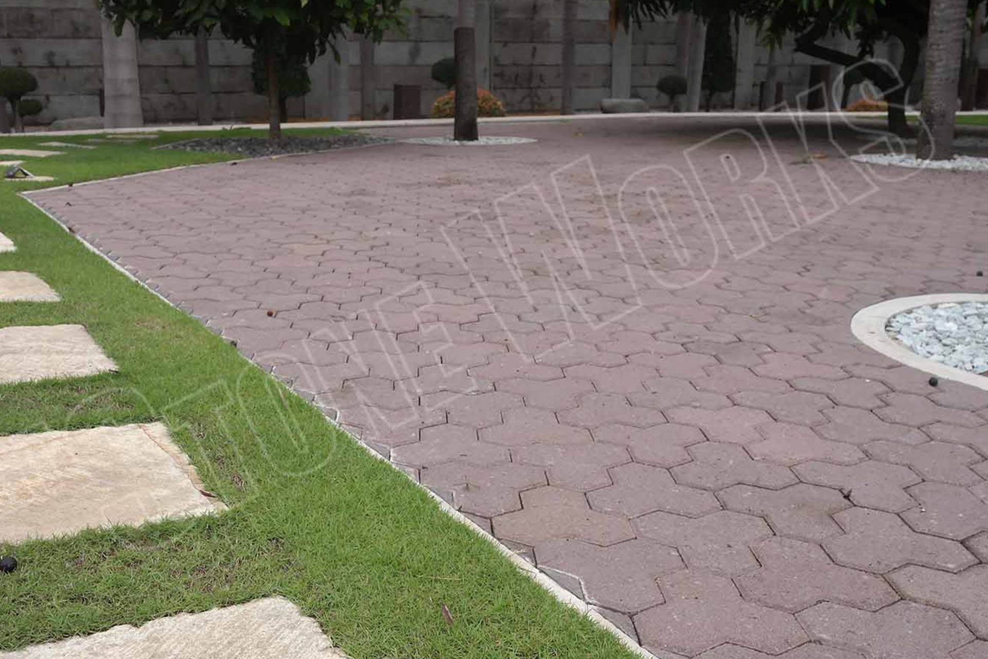 CONCRETE PAVER - YALE (3)