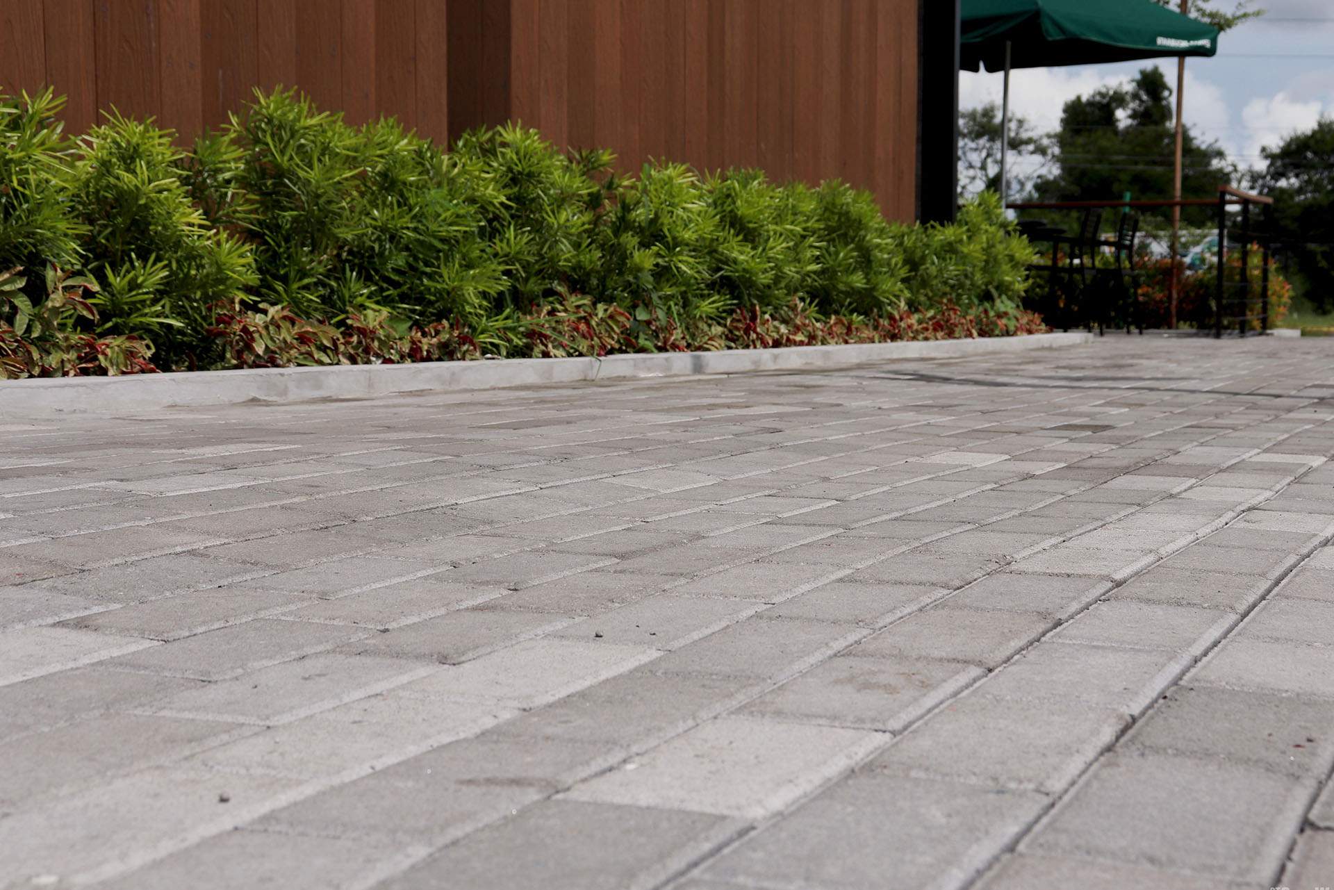 CONCRETE PAVER - BRICKSTONE (3)