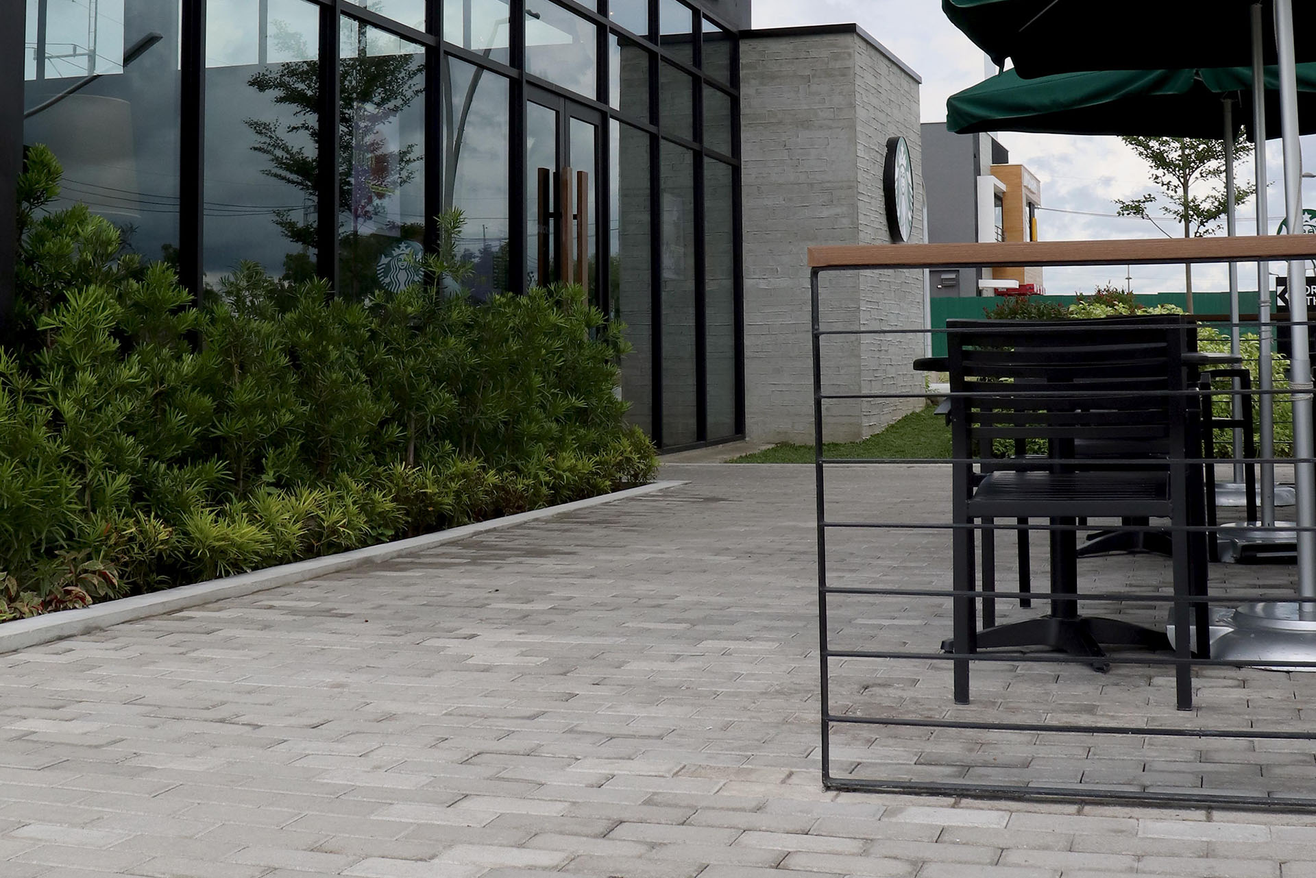 CONCRETE PAVER - BRICKSTONE (4)